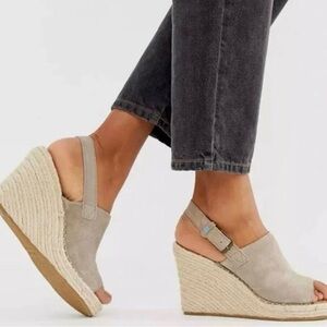 Tom's Women’s  Espadrille Wedge Sandals in Beige